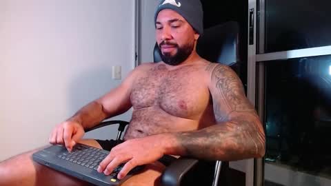 Roman online show from February 2025 04:48:02 AM