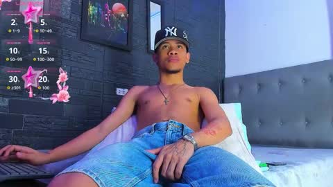 Roman Cartier online show from November 2025 05:51:01 AM