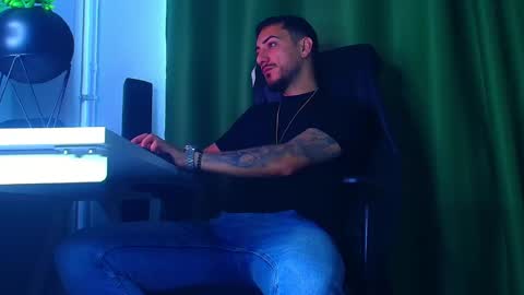 romaniamaster1 online show from May 2026 06:18:01 AM