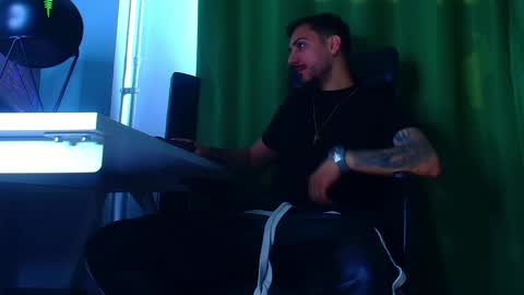 romaniamaster1 online show from May 2026 05:36:02 AM