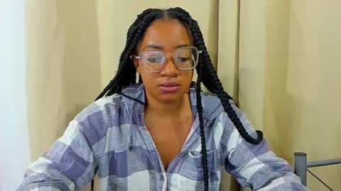 Snapshot of romantic_stargirl chatting on October 2025 02:19:02 AM Is A Belle online show from October 2025 02:19:02 AM