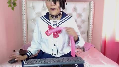 Snapshot of romeo_laurient chatting on May 2026 09:33:02 PM ROMEO online show from May 2026 09:33:02 PM