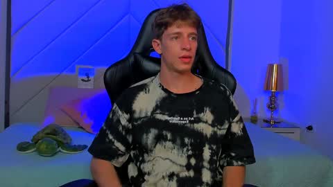 Snapshot of romeo_ricci1 chatting on February 2025 04:31:02 AM Romeo Ricci online show from February 2025 04:31:02 AM