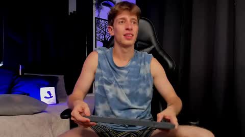 Snapshot of romeo_ricci1 chatting on February 2025 06:01:01 AM Romeo Ricci online show from February 2025 06:01:01 AM