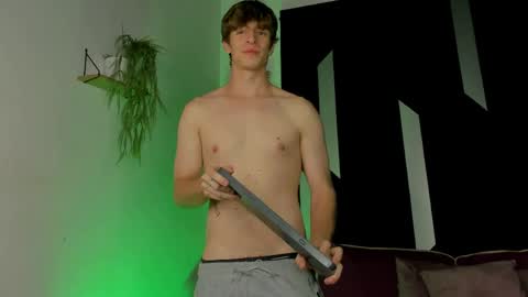 Romeo Ricci online show from April 2026 09:51:02 AM