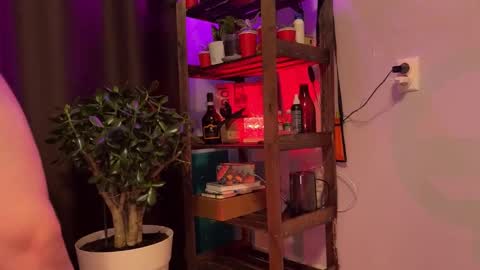 Snapshot of romeokatereborn chatting on October 2025 12:52:02 PM Romeo and Kate online show from October 2025 12:52:02 PM