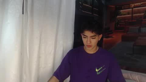Snapshot of romeomillerr chatting on December 2025 07:20:02 PM Romeo online show from December 2025 07:20:02 PM