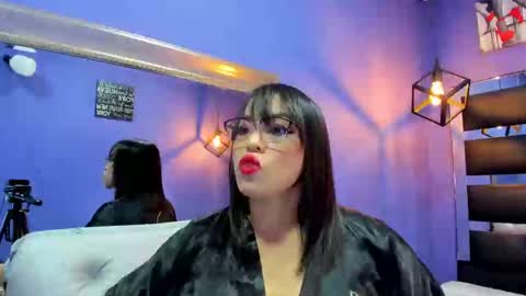 Snapshot of romina017 chatting on October 2025 02:23:01 AM Romi online show from October 2025 02:23:01 AM