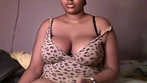Romina 26 online show from June 2026 03:25:01 AM