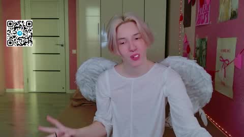 Snapshot of ron_vilss chatting on March 2026 10:43:02 AM Ron online show from March 2026 10:43:02 AM