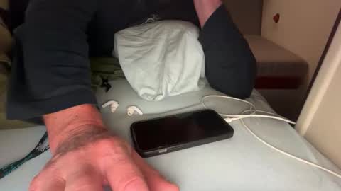 ronald931639 online show from May 2026 08:18:02 PM