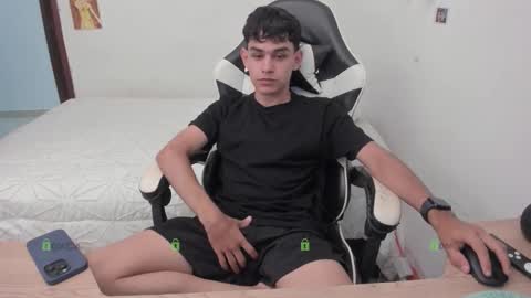 Snapshot of ronaldmq20 chatting on February 2026 02:04:02 AM Ronaldo online show from February 2026 02:04:02 AM