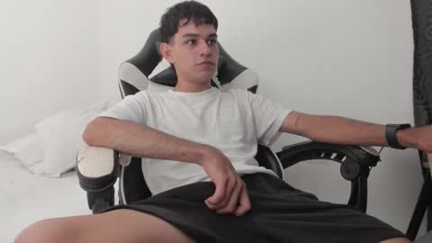 Snapshot of ronaldmq20 chatting on March 2026 01:00:02 AM Ronaldo online show from March 2026 01:00:02 AM