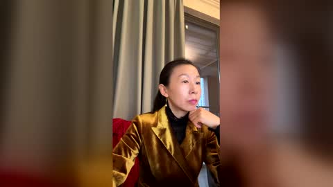 Snapshot of rongrong0329 chatting on April 2026 10:34:02 PM sui sui online show from April 2026 10:34:02 PM