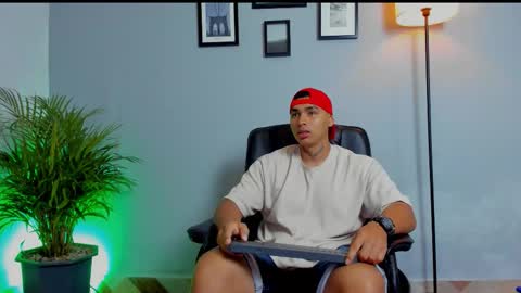 RonnieCanford online show from February 2026 05:54:01 PM