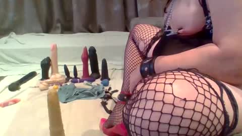 ronny cd online show from November 2025 10:34:02 PM