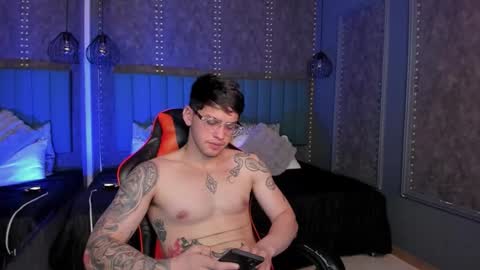 Snapshot of ronny_colton chatting on January 2026 01:42:02 AM Ronny Colton online show from January 2026 01:42:02 AM