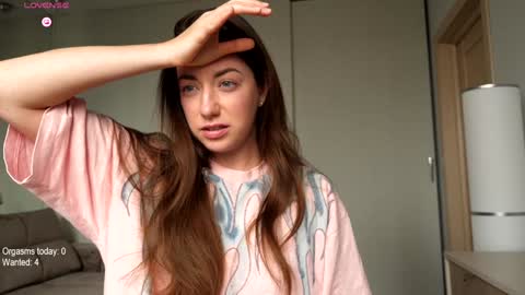 Snapshot of ronny_ponny chatting on September 2025 10:04:01 AM RonnyPonny online show from September 2025 10:04:01 AM