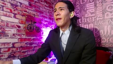 Snapshot of ronymiller_1 chatting on December 2024 01:28:02 PM RonyMiller 1 online show from December 2024 01:28:02 PM