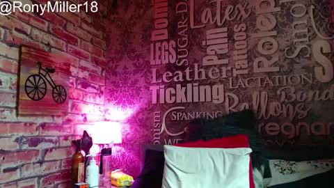 Snapshot of ronymiller_1 chatting on January 2025 06:59:02 PM RonyMiller 1 online show from January 2025 06:59:02 PM