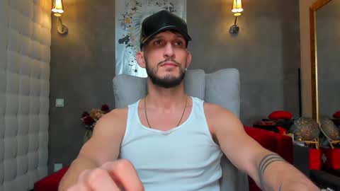 Snapshot of ronythemaster chatting on January 2025 10:12:02 PM onlyfans- online show from January 2025 10:12:02 PM