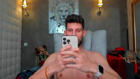 Snapshot of ronythemaster chatting on January 2025 04:17:01 AM onlyfans- online show from January 2025 04:17:01 AM