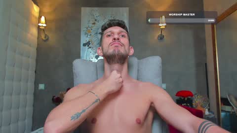 Snapshot of ronythemaster chatting on February 2025 08:47:02 PM onlyfans- online show from February 2025 08:47:02 PM
