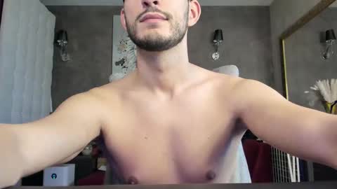 Snapshot of ronythemaster chatting on January 2026 02:21:02 PM onlyfans- online show from January 2026 02:21:02 PM