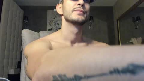Snapshot of ronythemaster chatting on January 2026 06:23:02 PM onlyfans- online show from January 2026 06:23:02 PM