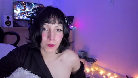 Snapshot of room312_ chatting on December 2024 12:48:02 AM Twelve 3 Inst Twelve 312002 Twitter Room312 2002 online show from December 2024 12:48:02 AM