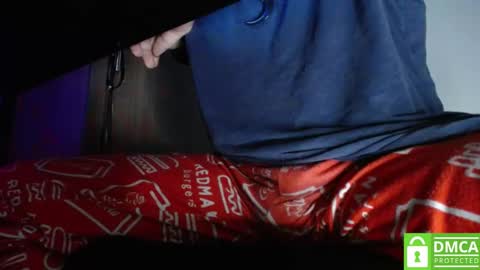 Snapshot of room_hot_x chatting on December 2024 09:18:02 PM ken online show from December 2024 09:18:02 PM