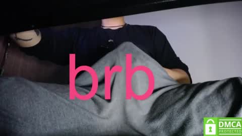 Snapshot of room_hot_x chatting on December 2024 10:14:02 AM ken online show from December 2024 10:14:02 AM