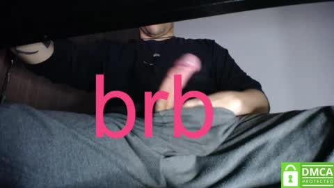 Snapshot of room_hot_x chatting on December 2024 06:35:01 AM ken online show from December 2024 06:35:01 AM