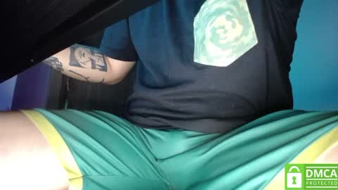 Snapshot of room_hot_x chatting on January 2025 09:24:02 AM ken online show from January 2025 09:24:02 AM