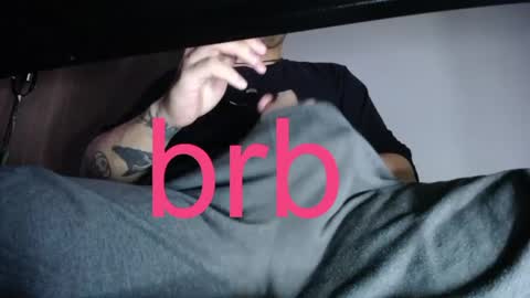 Snapshot of room_hot_x chatting on January 2025 07:04:02 AM ken online show from January 2025 07:04:02 AM