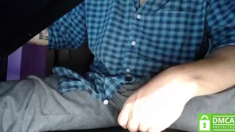 Snapshot of room_hot_x chatting on February 2025 09:43:02 PM ken online show from February 2025 09:43:02 PM