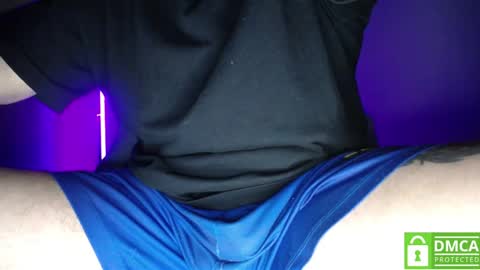 Snapshot of room_hot_x chatting on September 2025 10:13:01 PM ken online show from September 2025 10:13:01 PM