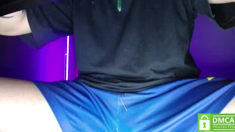 Snapshot of room_hot_x chatting on October 2025 12:41:01 AM ken online show from October 2025 12:41:01 AM