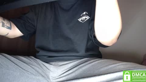 Snapshot of room_hot_x chatting on November 2025 08:43:02 PM ken online show from November 2025 08:43:02 PM