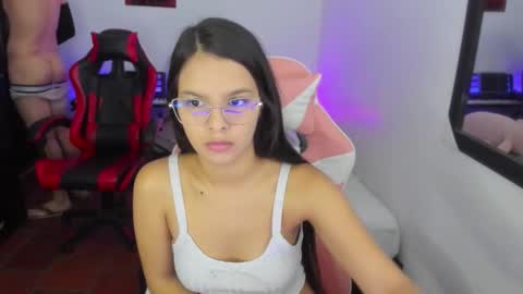 Snapshot of room_kitty chatting on November 2025 07:26:02 PM MIA AND PAUL online show from November 2025 07:26:02 PM