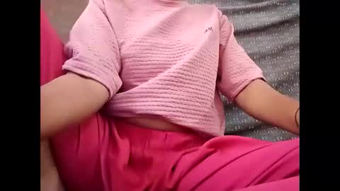 roop_sexy642 online show from April 2026 01:03:01 AM