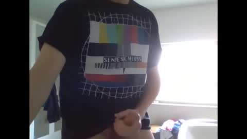 Snapshot of rorat28 chatting on March 2025 08:51:02 AM rorat28 online show from March 2025 08:51:02 AM