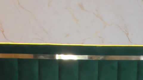 Chloe online show from March 2026 05:19:02 PM