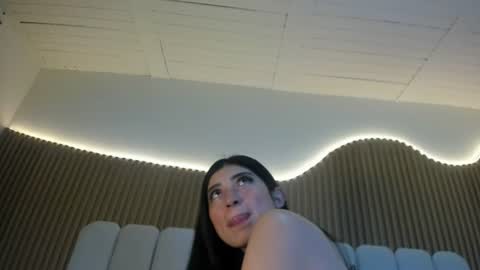 Snapshot of rosa_aura chatting on June 2026 02:31:02 AM rosa_aura online show from June 2026 02:31:02 AM