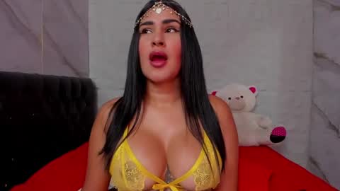 ROSALIA insta rosalia 10hoot online show from May 2026 07:22:02 PM
