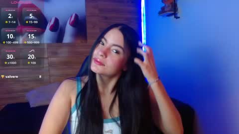 Snapshot of rosaliea chatting on May 2026 05:34:01 AM R O S A L I A online show from May 2026 05:34:01 AM