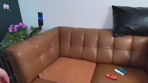 Rosalie Caine online show from February 2026 11:47:02 PM