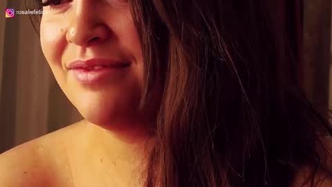 Snapshot of rosaliefetish chatting on October 2025 01:35:01 AM Rosalie online show from October 2025 01:35:01 AM