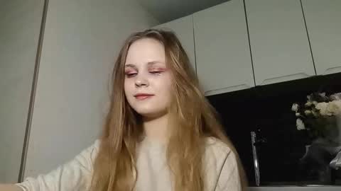 Snapshot of rosalindwickersheim chatting on November 2025 01:17:02 PM Lisa online show from November 2025 01:17:02 PM