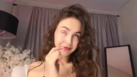 Snapshot of rosalion chatting on October 2025 02:56:01 AM Kerry online show from October 2025 02:56:01 AM